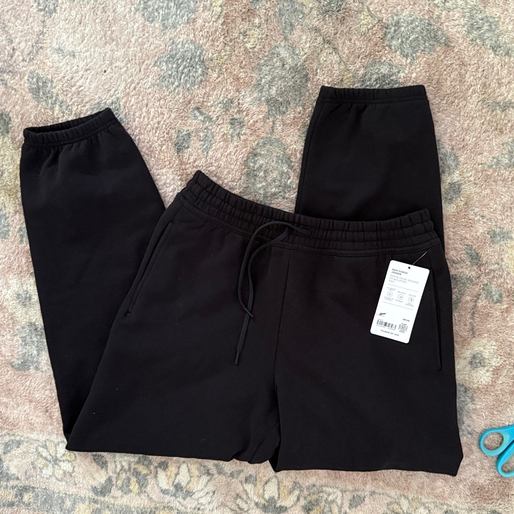 NWT Athleta Black Easy Fleece forever fleece  Jogger, sweatpant  small S 575914 - Picture 9 of 10